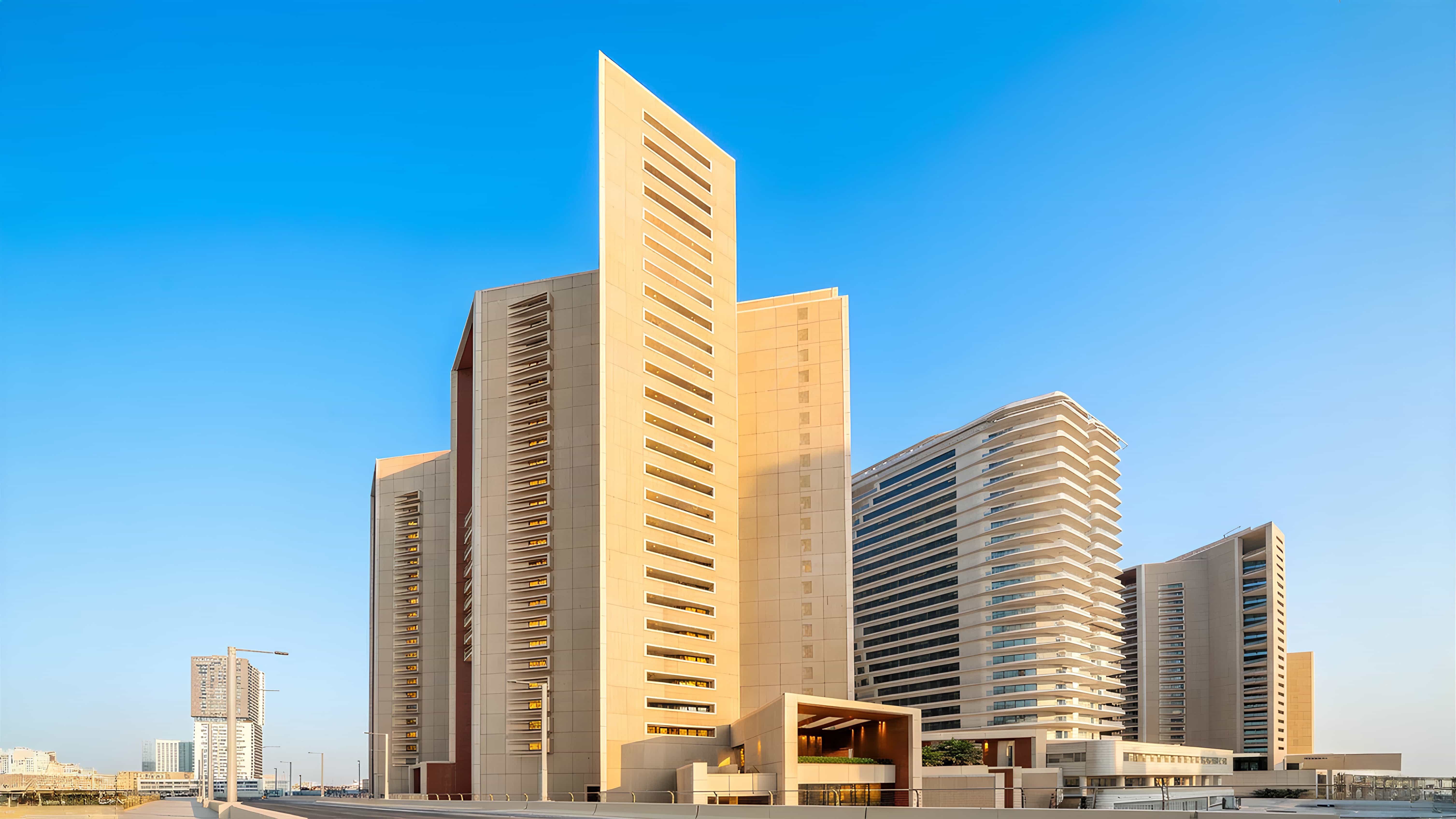Marafid Al Reem Island By Foster Development (7).jpg