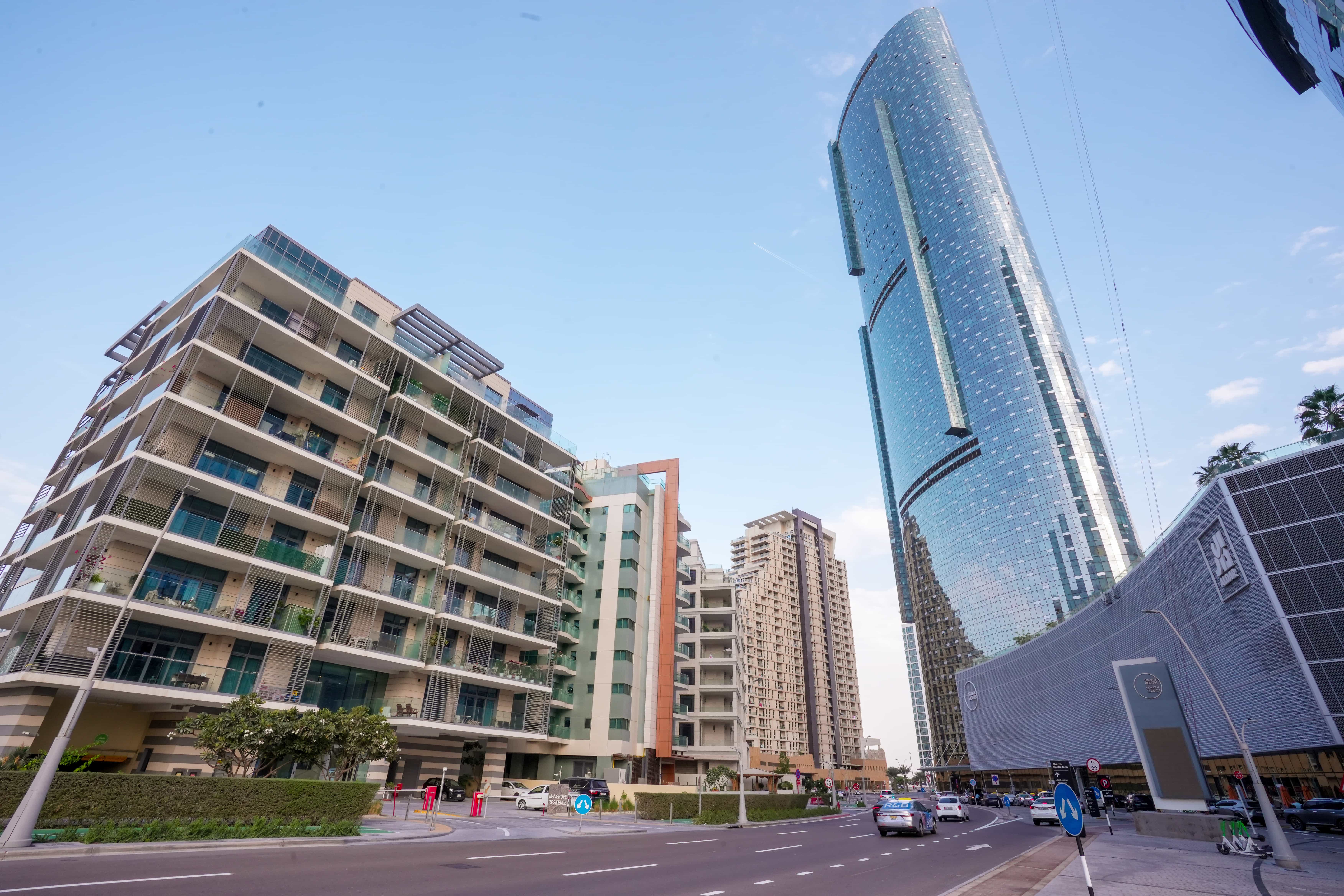 Sky Tower Al Reem Island (8).JPG